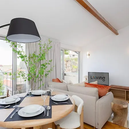 Apartment Liiiving In - Mezzanine Delight Balcony